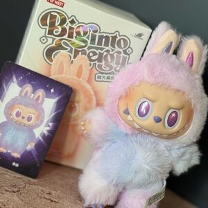 New Pop Mart Big Into Energy Vinyl Plush LUCK